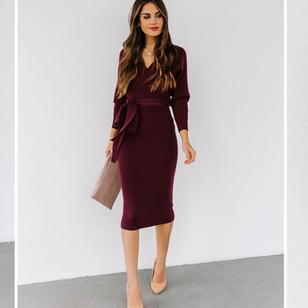 Elegant Burgundy Midi Dress